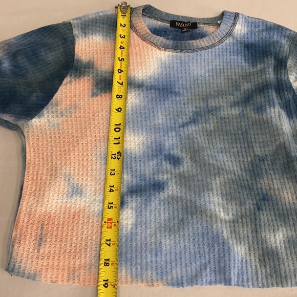 la la land Creative Co. Tie Dye Crop Sweater - Picture 9 of 10